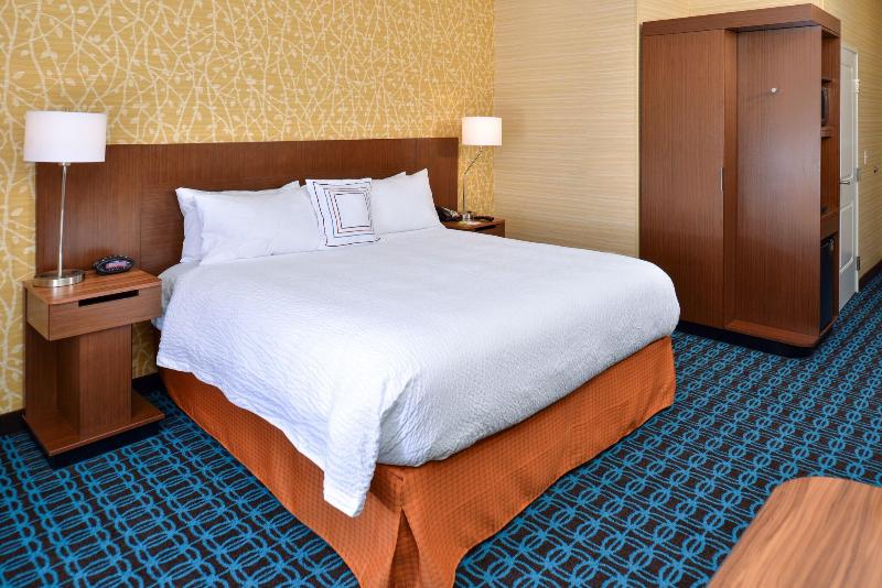 Люкс Кровать Кинг, Fairfield Inn & Suites By Marriott Sacramento Airport Woodland