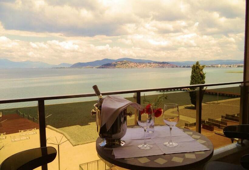 اتاق لوکس با چشم‌انداز دریاچه, Park Lakeside Ohrid