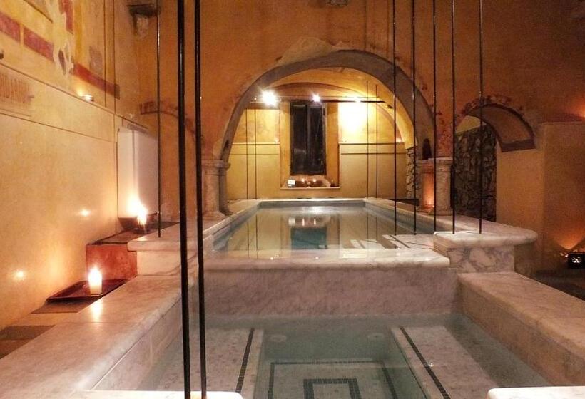 Люкс, Residenze Gregoriane   Residenza D Epoca
