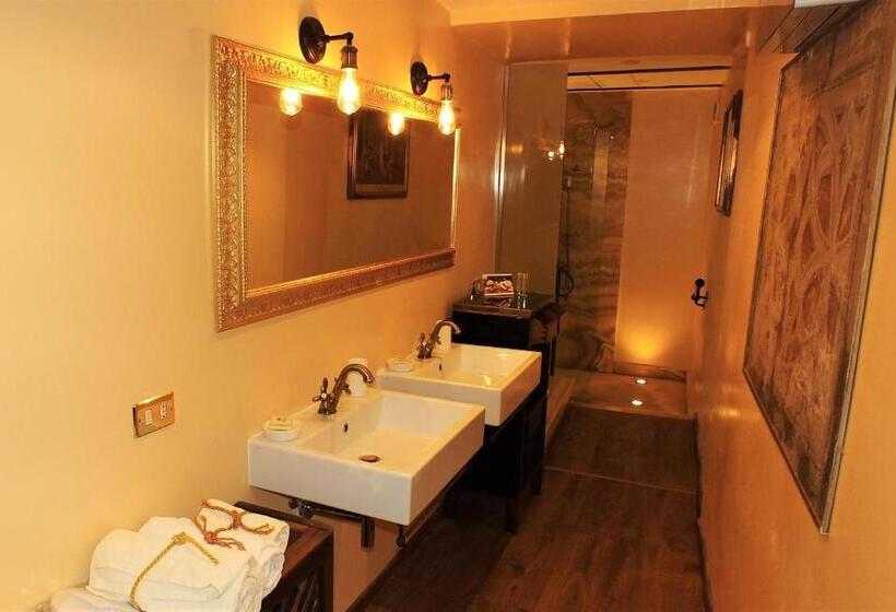 Апартаменты 1 Спальня с Террасой, Residenze Gregoriane   Residenza D Epoca