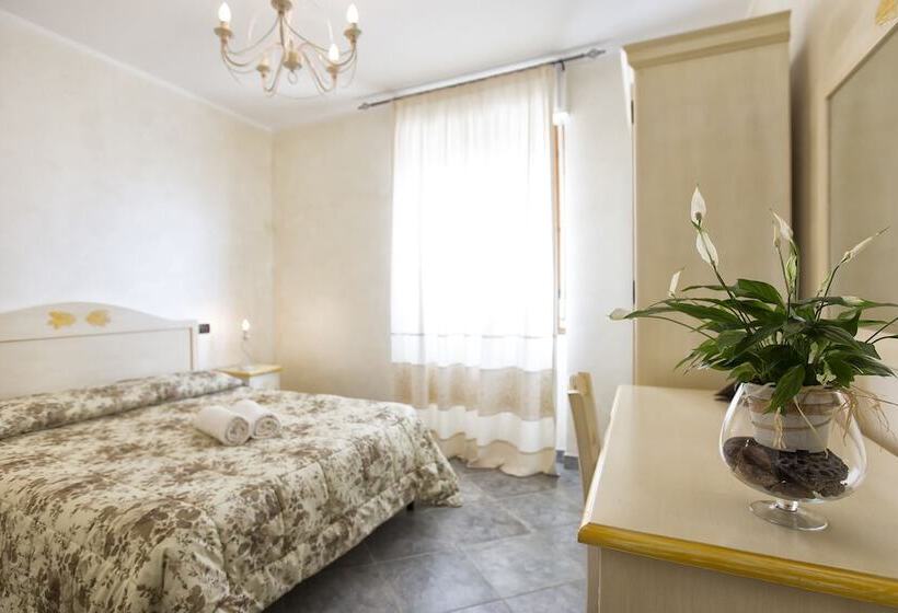 Семейный Номер, Morpheo Rooms