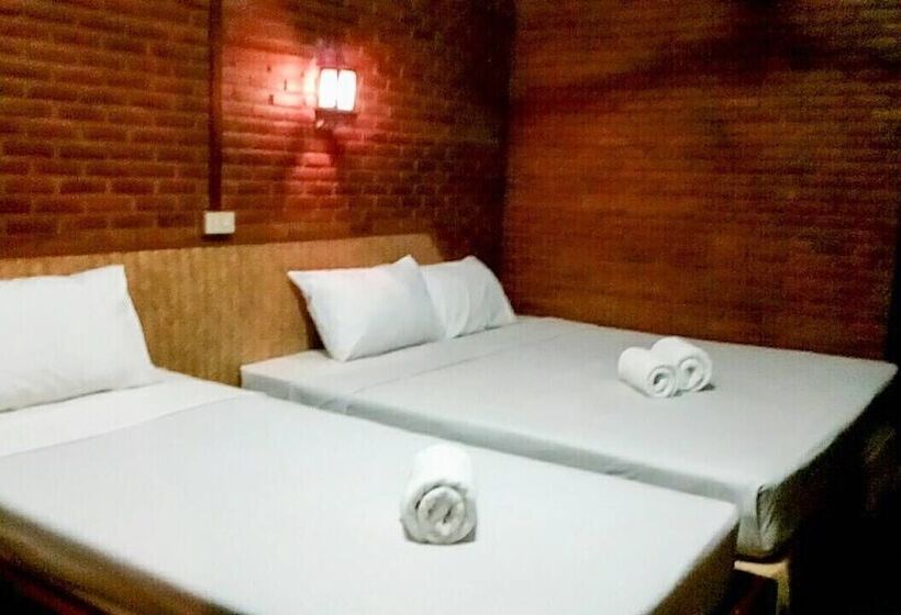 Номер Стандарт Трехместный, Ben Guesthouse