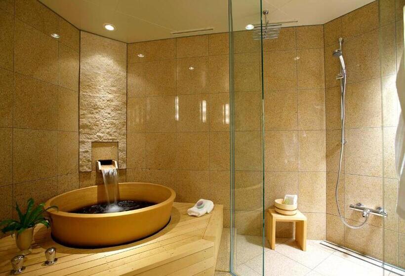 스위트, 竹泉荘 Chikusenso Onsen