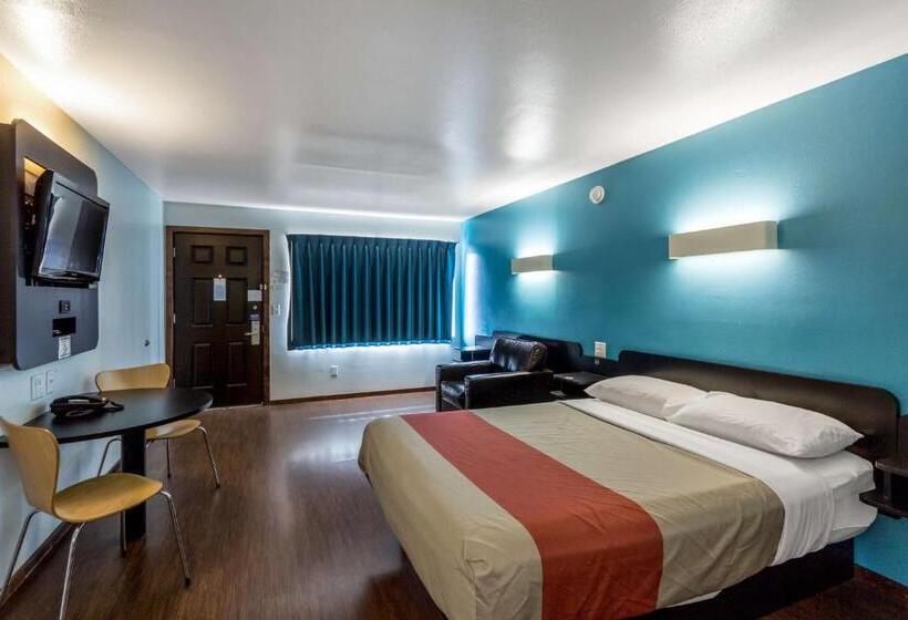 Стандартный Номер Кровать Кинг, Motel 6missoula, Mt  University