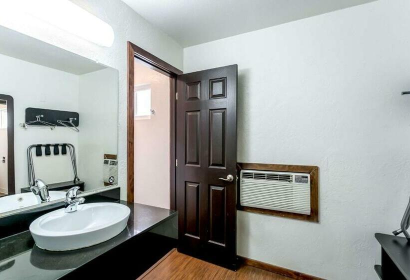 Номер Стандарт, Motel 6missoula, Mt  University