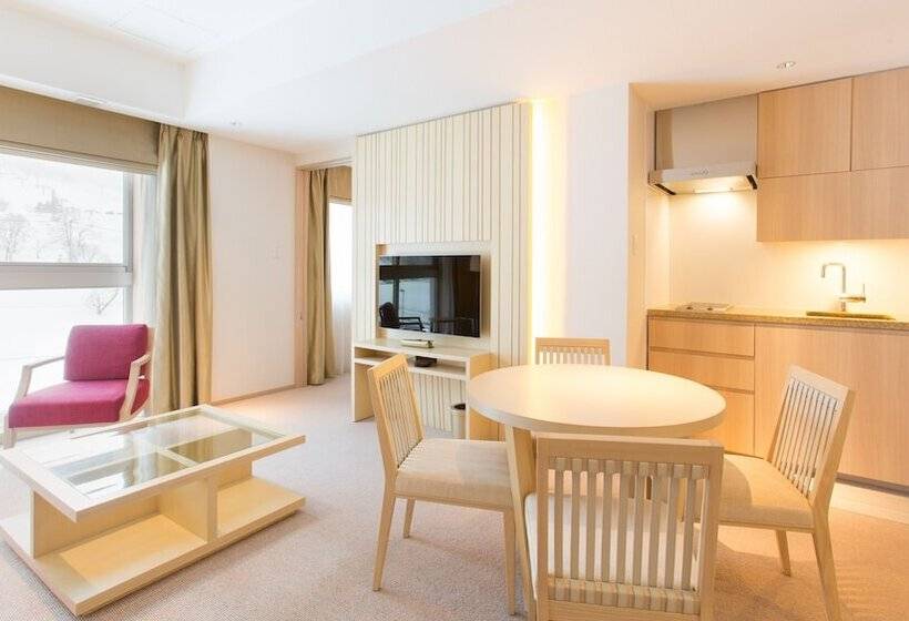 سوییت لوکس, Chalet Ivy Hirafu, Niseko