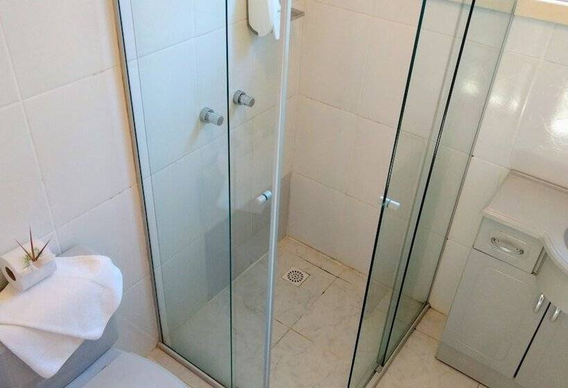 اتاق لوکس, Pousada Vila Cezar Canela