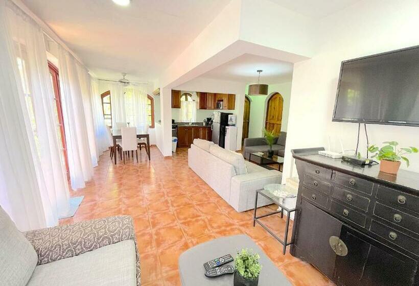 ویلای 1 خوابه با چشم‌انداز باغ, Oceanfront & Garden View Villas Hotel Wifi Bbq Parking Los Corales Beach Club & Spa
