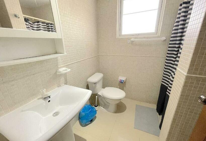آپارتمان 1 خوابه با چشم‌انداز استخر, Oceanfront & Garden View Villas Hotel Wifi Bbq Parking Los Corales Beach Club & Spa