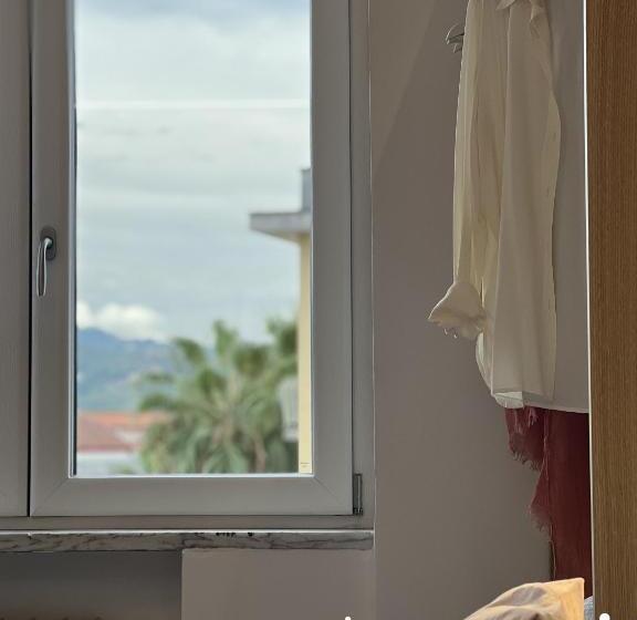 اتاق استاندارد سه نفره, Interno Sei B&b