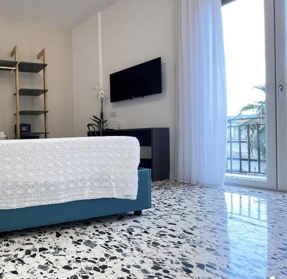اتاق استاندارد با بالکن, Interno Sei B&b