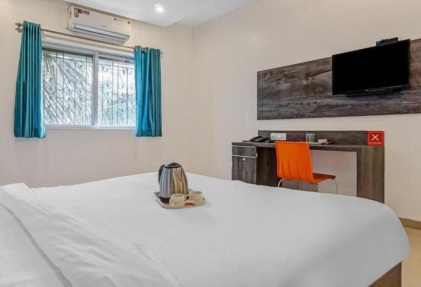 Номер Стандарт, Super Townhouse The Upper Room Near Pune Airport
