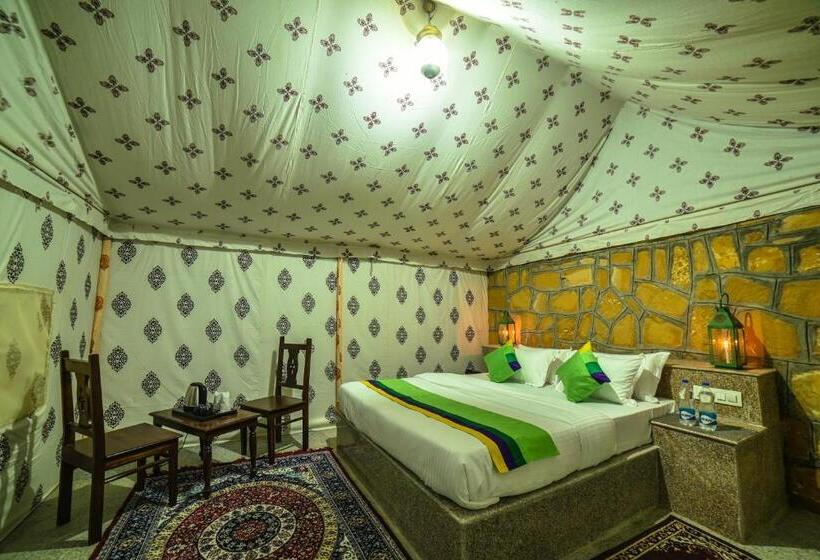 Номер Deluxe, The Carvaans Resort