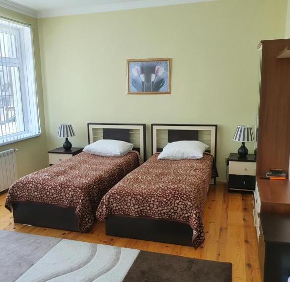 اتاق استاندارد, Sheki Avtovagzal Motel