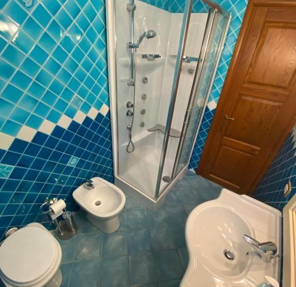 اتاق استاندارد با چشم‌انداز باغ, B&b Pettirosso Garden