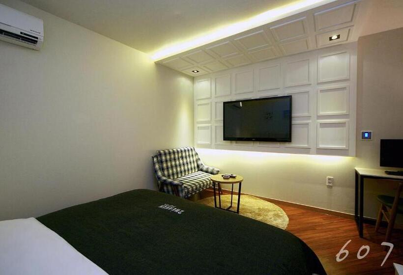 Номер Стандарт, 2 Heaven Hotel Seomyeon