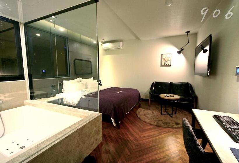 Номер Superior, 2 Heaven Hotel Seomyeon
