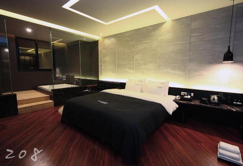 Номер Superior, 2 Heaven Hotel Seomyeon