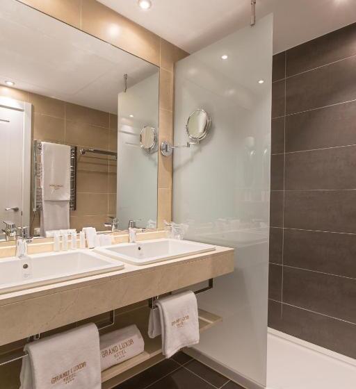 اتاق استاندارد با چشم‌انداز دریا, Four Points by Sheraton Costa Blanca Resort