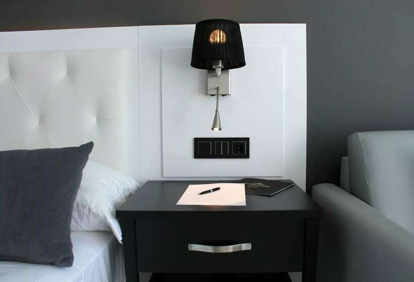 اتاق استاندارد سه نفره, Four Points by Sheraton Costa Blanca Resort