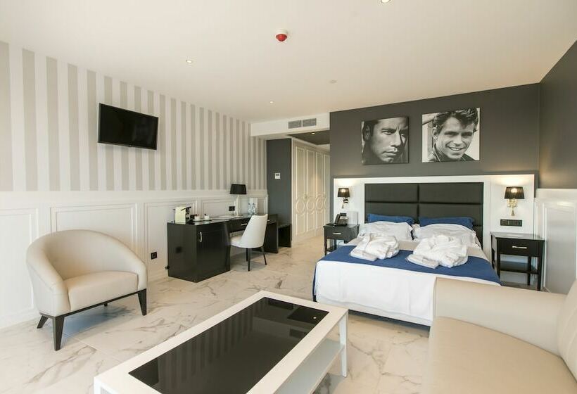 اتاق استاندارد سه نفره, Four Points by Sheraton Costa Blanca Resort