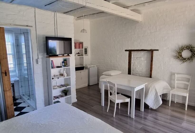 Номер Стандарт, Rietjiesbos Self Catering