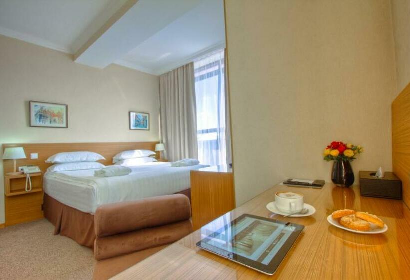 اتاق استاندارد یک نفره, City Hotel Bishkek