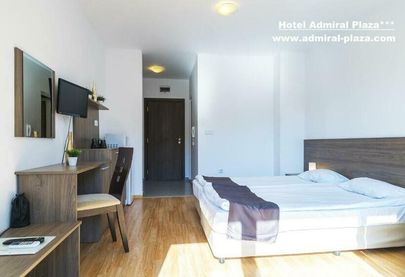 Номер Стандарт с Балконом, Admiral Plaza Apartments