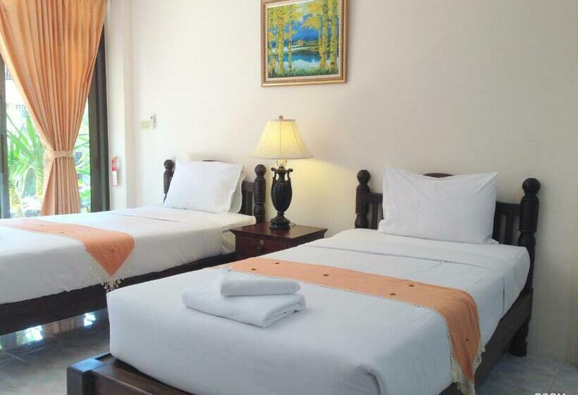 Quarto Estandar, Panupong