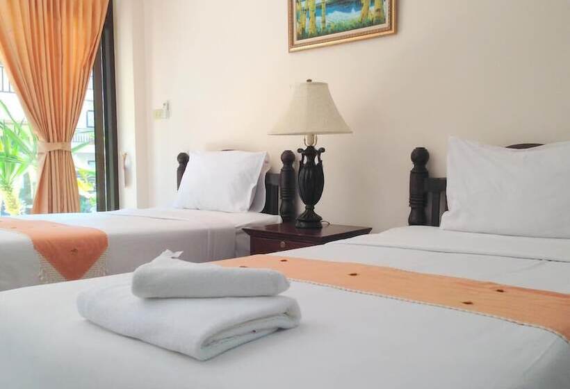 Quarto Estandar, Panupong