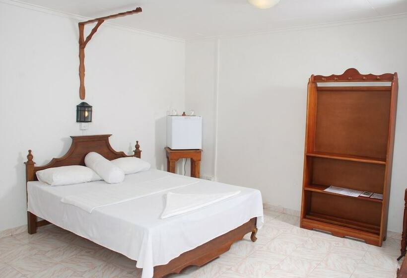 Quarto Estandar, Cara Galle Fort