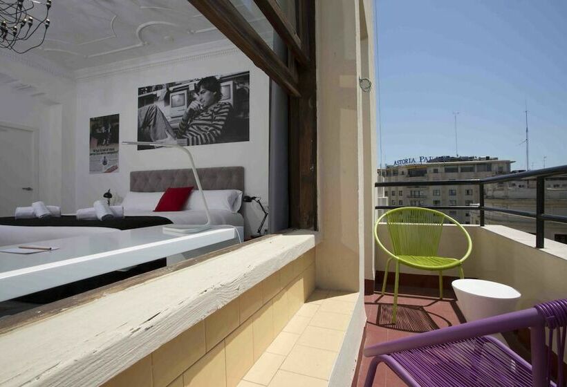 Habitación Estándar Vista Ciudad, Casual Vintage Valencia