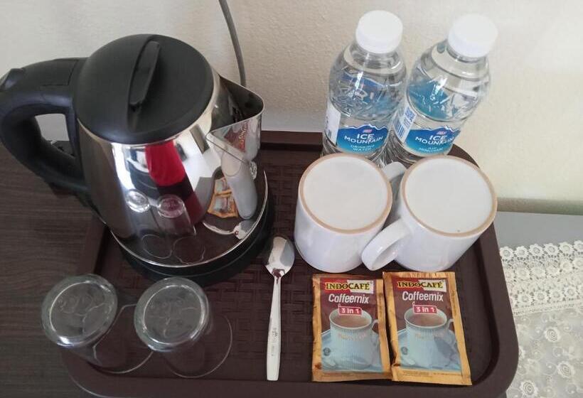 Семейный Номер, Motel Aurora Damai