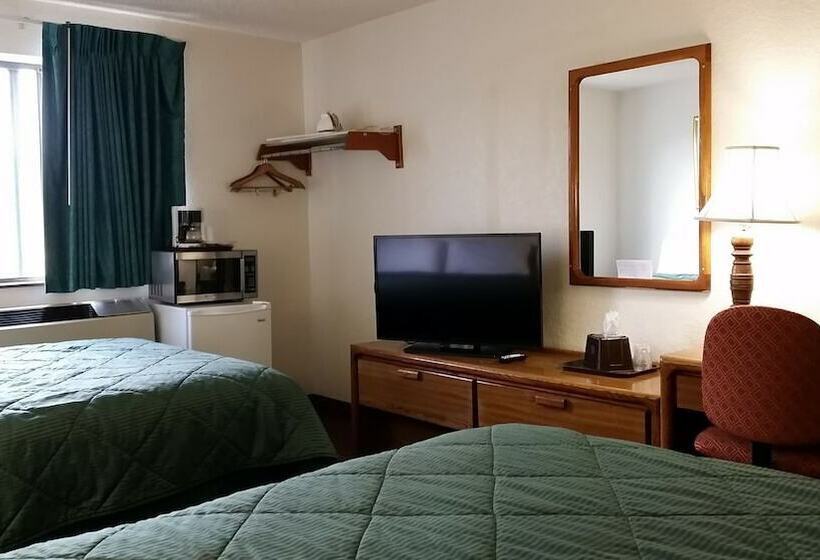 Номер Стандарт 2 Двуспальные Кровати, Corning Inn