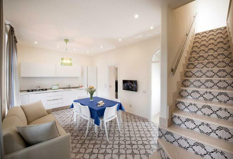 آپارتمان 1 خوابه با تراس, Ravello House
