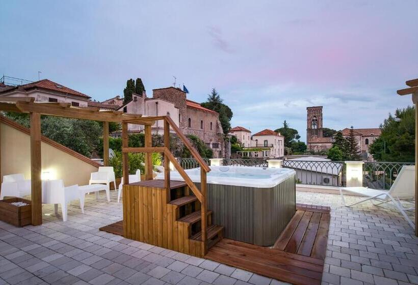 آپارتمان 1 خوابه با تراس, Ravello House