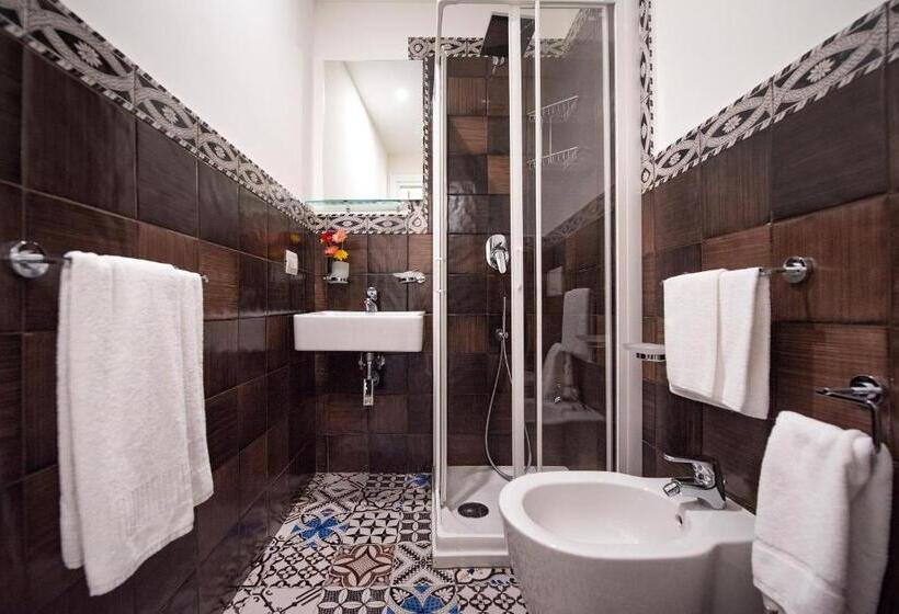 آپارتمان 1 خوابه با تراس, Ravello House