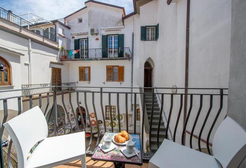 آپارتمان سوپریور 1 خوابه, Ravello House