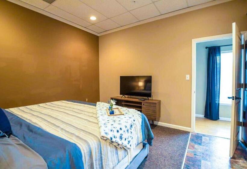 Chambre Quadruple Standard, Fire And Rainfall Rooms