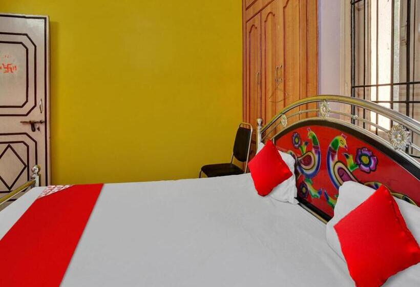 חדר קלאסי לשלושה, Oyo Flagship 81326 Amba Guest House