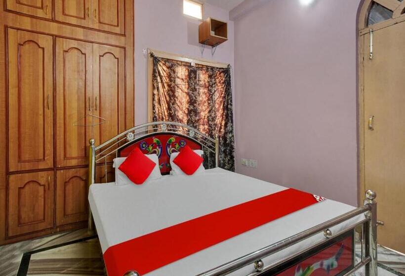 חדר קלאסי לשלושה, Oyo Flagship 81326 Amba Guest House