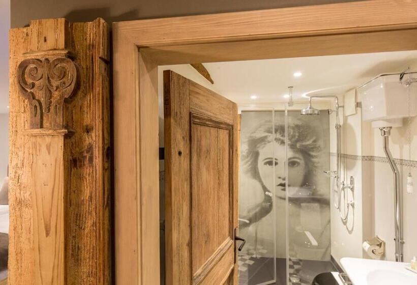 コンフォートルーム, Boutique   Hotel Adara