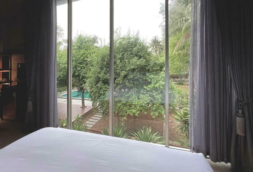Deluxe Suite Sea View, Santi Beach Retreat