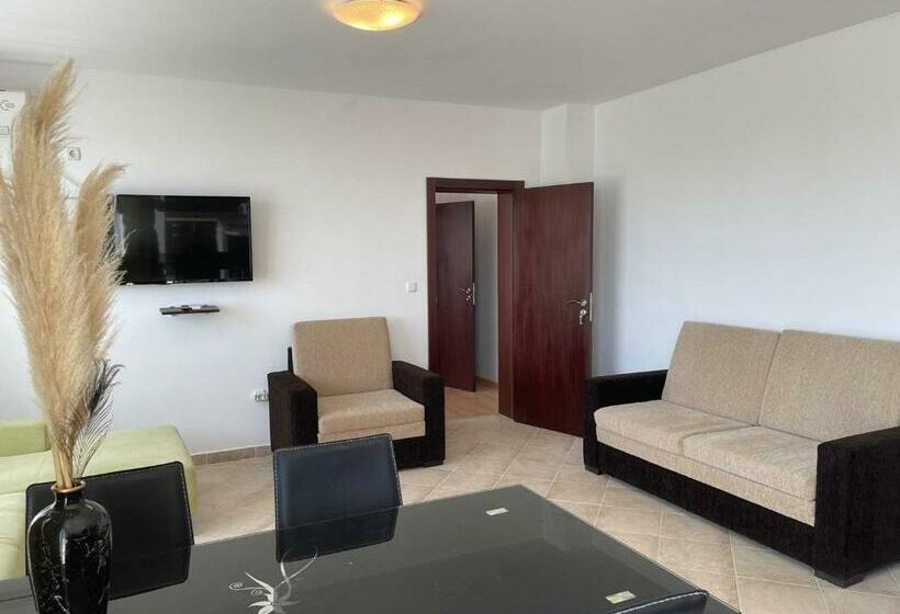 Quarto Familiar Deluxe, Ravda Family Resort. Park&sea