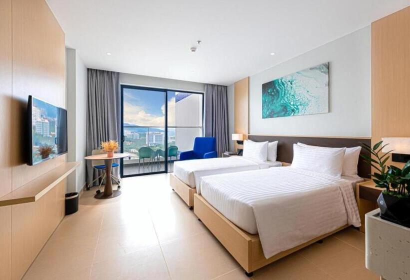 اتاق لوکس با چشم‌انداز دریا, Arena Cam Ranh Beach Resort