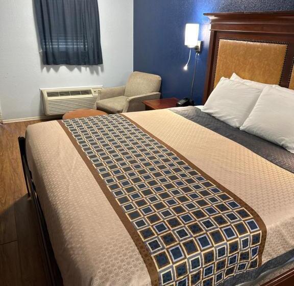Номер Deluxe Кровать Кинг, Tanglewood Motel