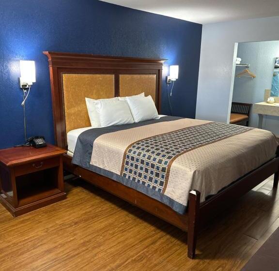 Номер Deluxe Кровать Кинг, Tanglewood Motel