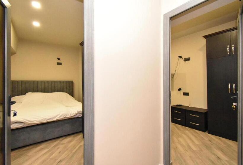 اتاق استاندارد, Guest House Green