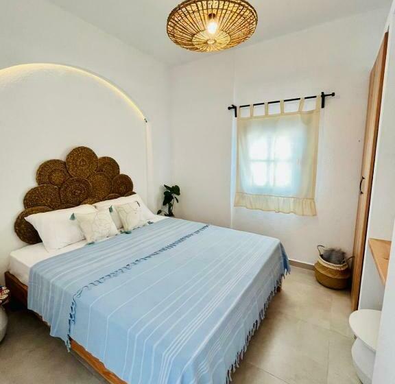 آپارتمان 1 خوابه با تراس, Jakaranda Unique Apart