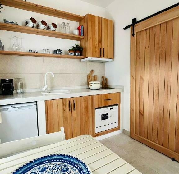 آپارتمان 1 خوابه با تراس, Jakaranda Unique Apart